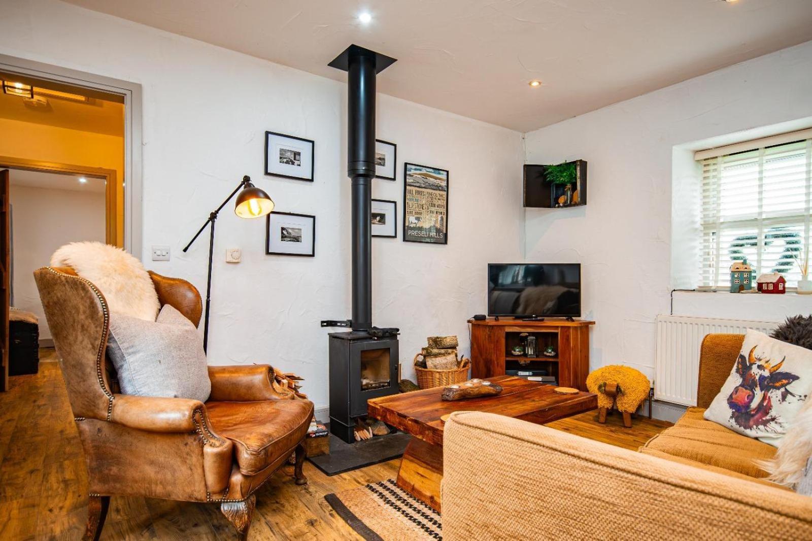 Cosy Farm Conversion In The Heart Of Pembrokeshire Maenclochog Zewnętrze zdjęcie